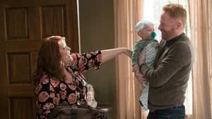 Modern Family 9. Sezon 9. Bölüm