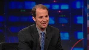 The Daily Show 18. Sezon 104. Bölüm
