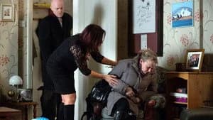 EastEnders 30. Sezon 44. Bölüm