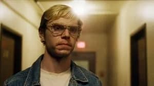 DAHMER - Monster: The Jeffrey Dahmer Story 1. Sezon 1. Bölüm