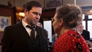 Coronation Street 67. Sezon 48. Bölüm