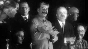 How to Become a Tyrant 1. Sezon 4. Bölüm