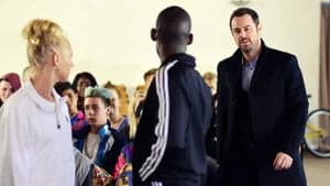 EastEnders 30. Sezon 1. Bölüm