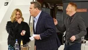 Modern Family 8. Sezon 12. Bölüm